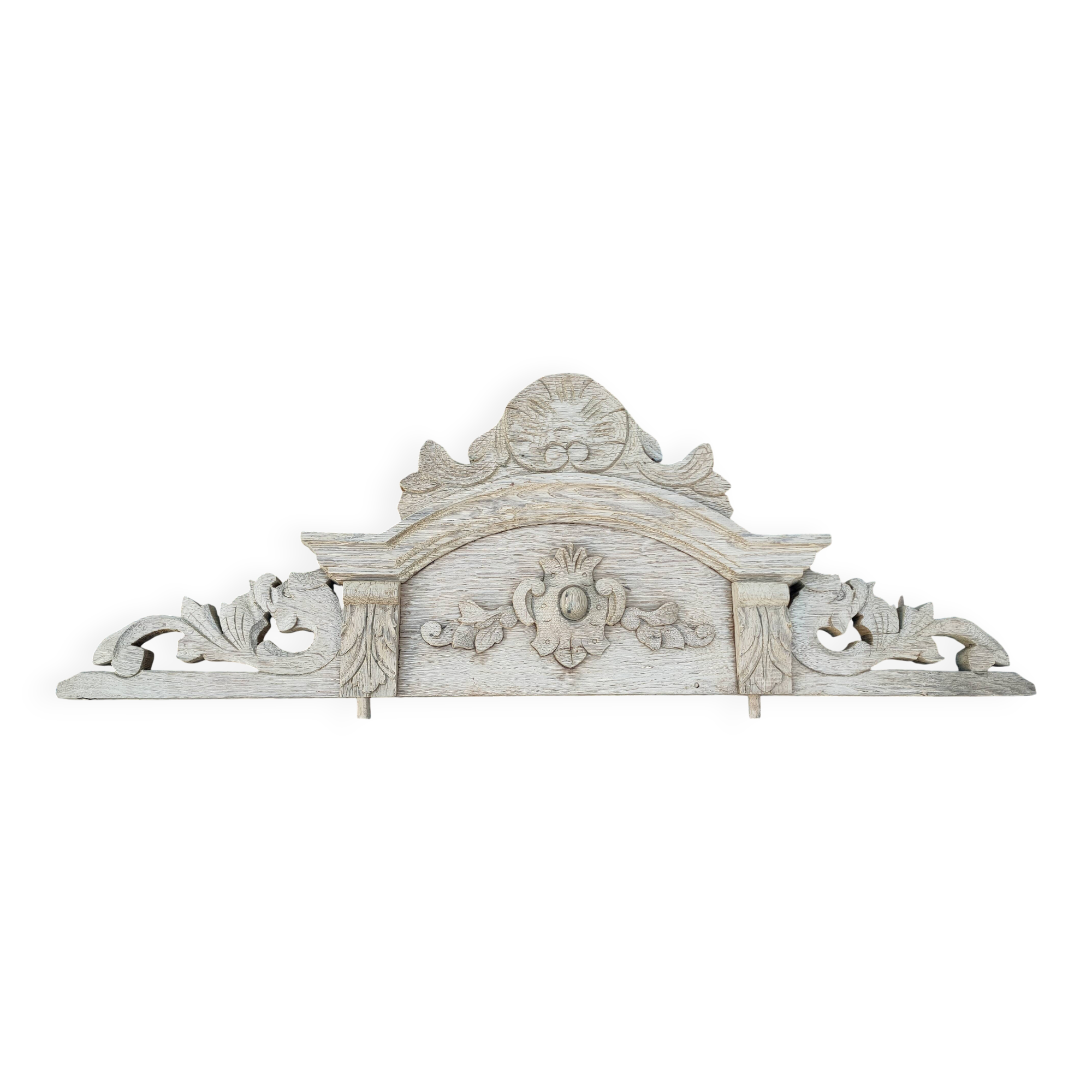 ancient oak pediment