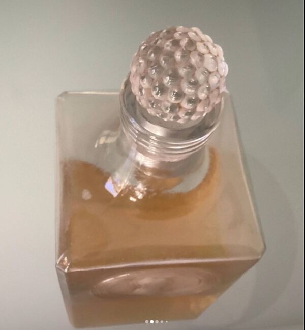 Carafe ancienne Clos saint Odile 1921 commandée à René Lalique