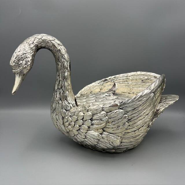 Silver swan signed Mauro Manetti