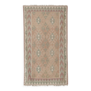 Kilim turc vintage tissé main 137x232 cm