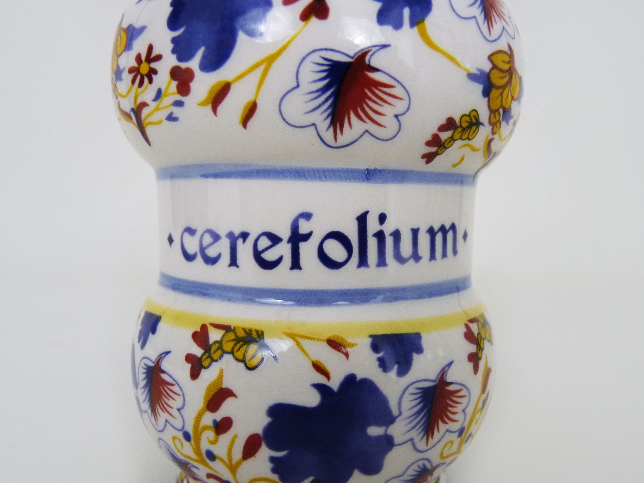 Old apothecary pot, ceramic Cerefolium medicine jar. Year 70 80