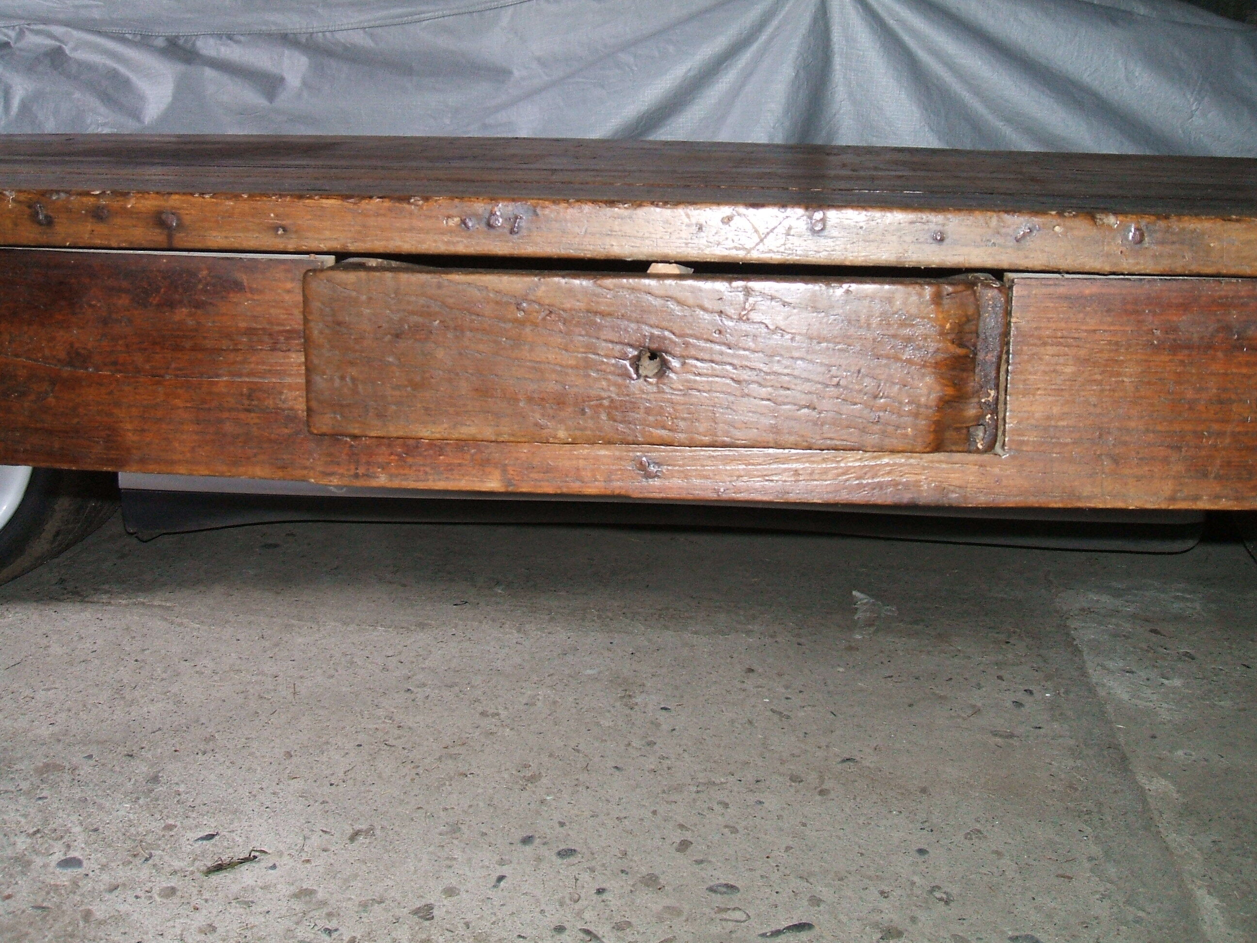 Farm table in massive chene