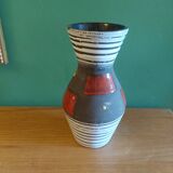 Ceramic vase
