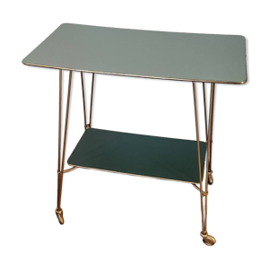 desserte à roulettes