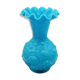 Vase bleu en opaline