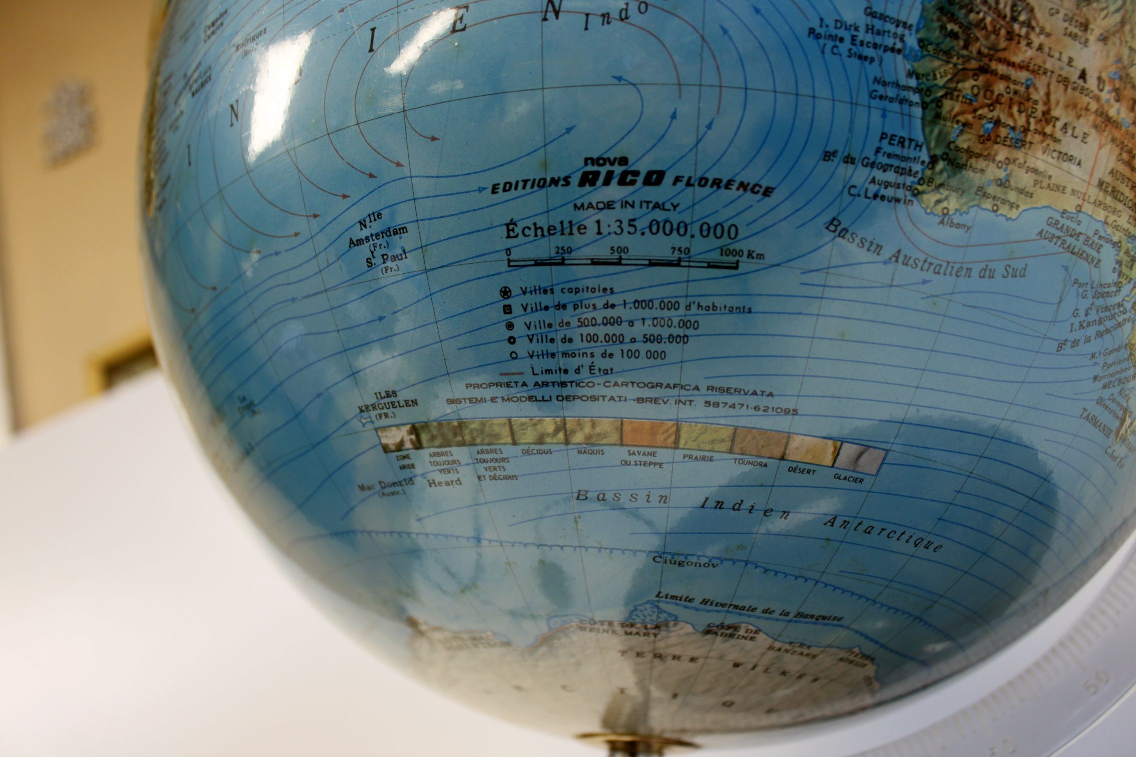 Luminous globe, 80's.