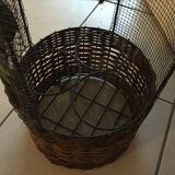 Basket bottle holders