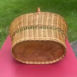 Old large wicker harvest or shopping basket TBE