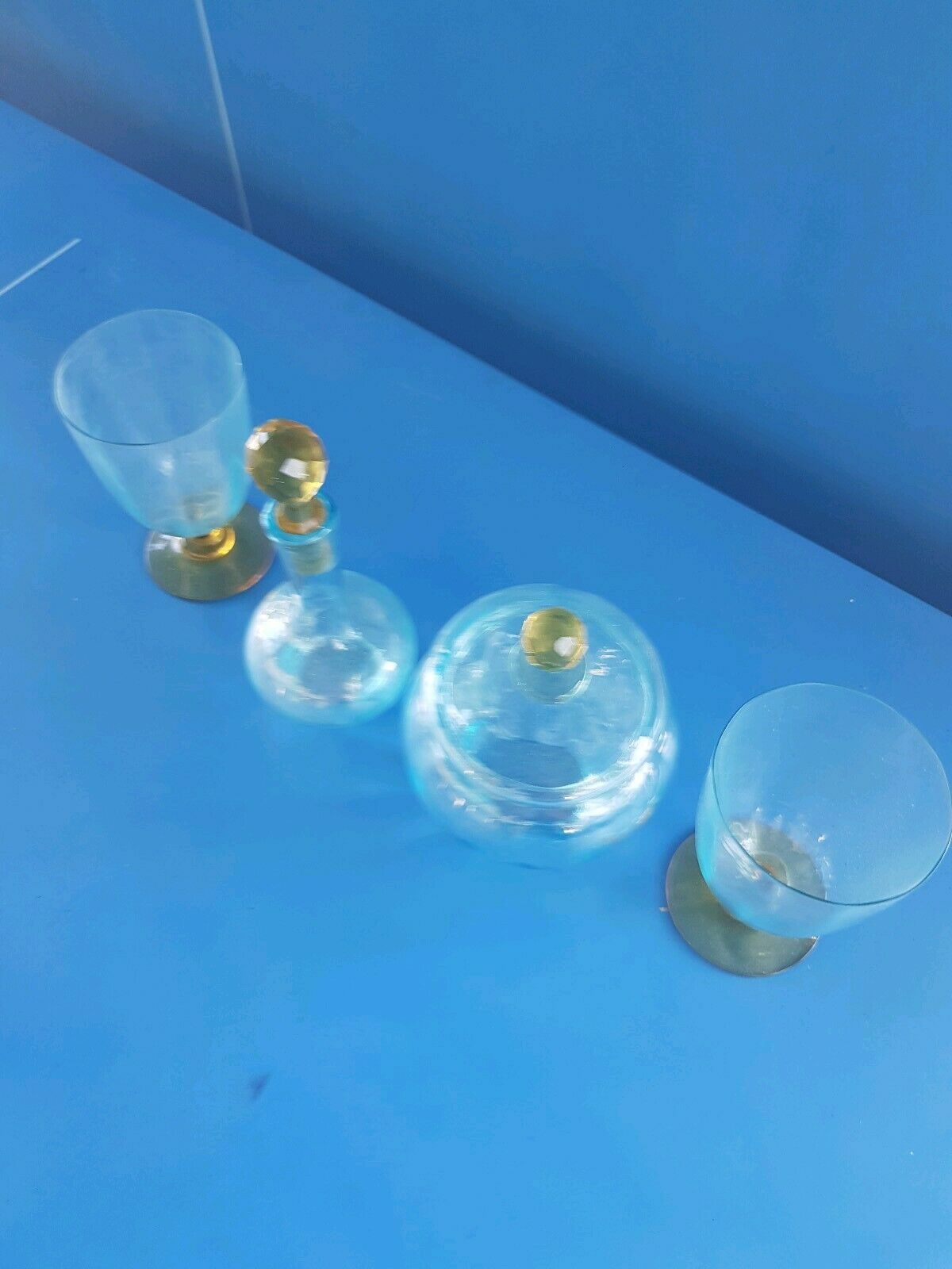Blue crystal milk service set