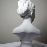 Bust of Louise Brongniart after Houdon, white biscuit Tharaud Limoges 20th century.