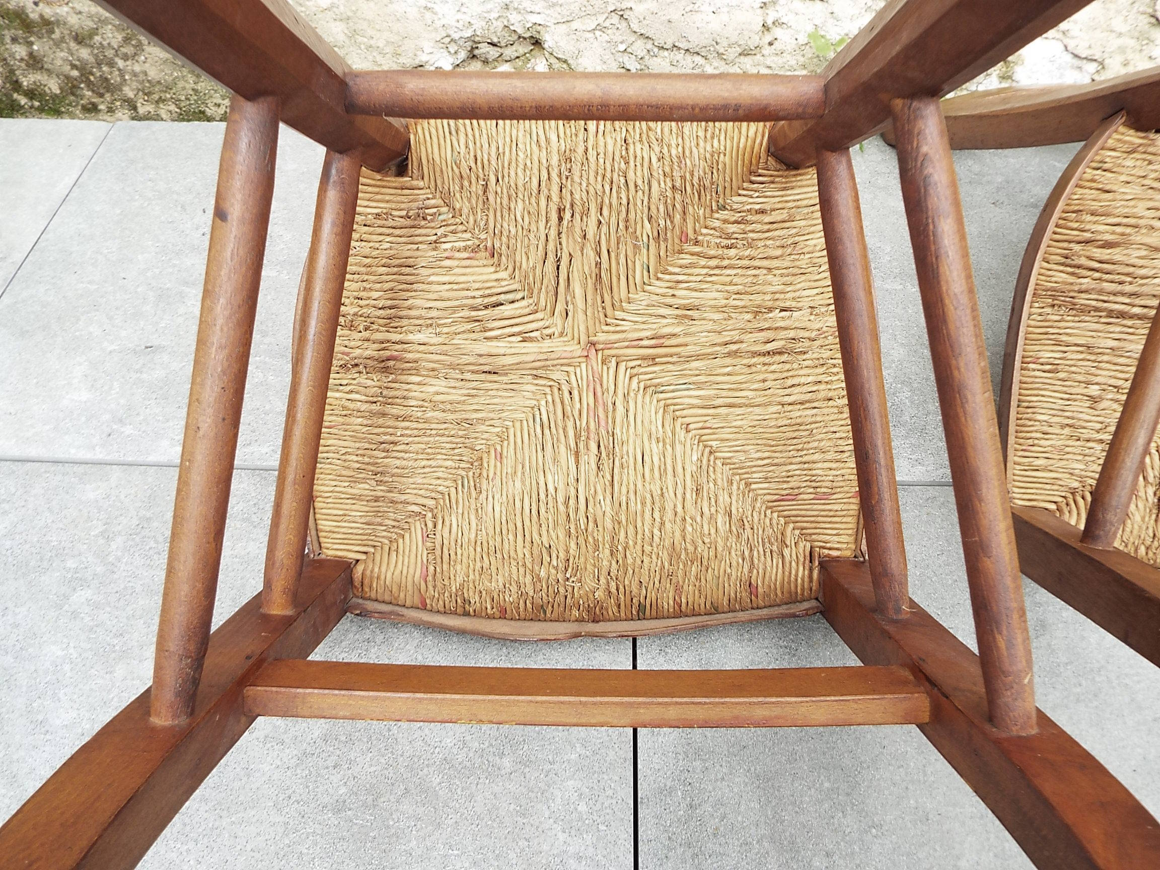 Set of 2 straw chairs