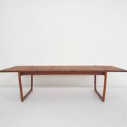 Large teak coffee table by Peter Hvidt and Orla Molgaard Nielsen model FD 575 for France and Son