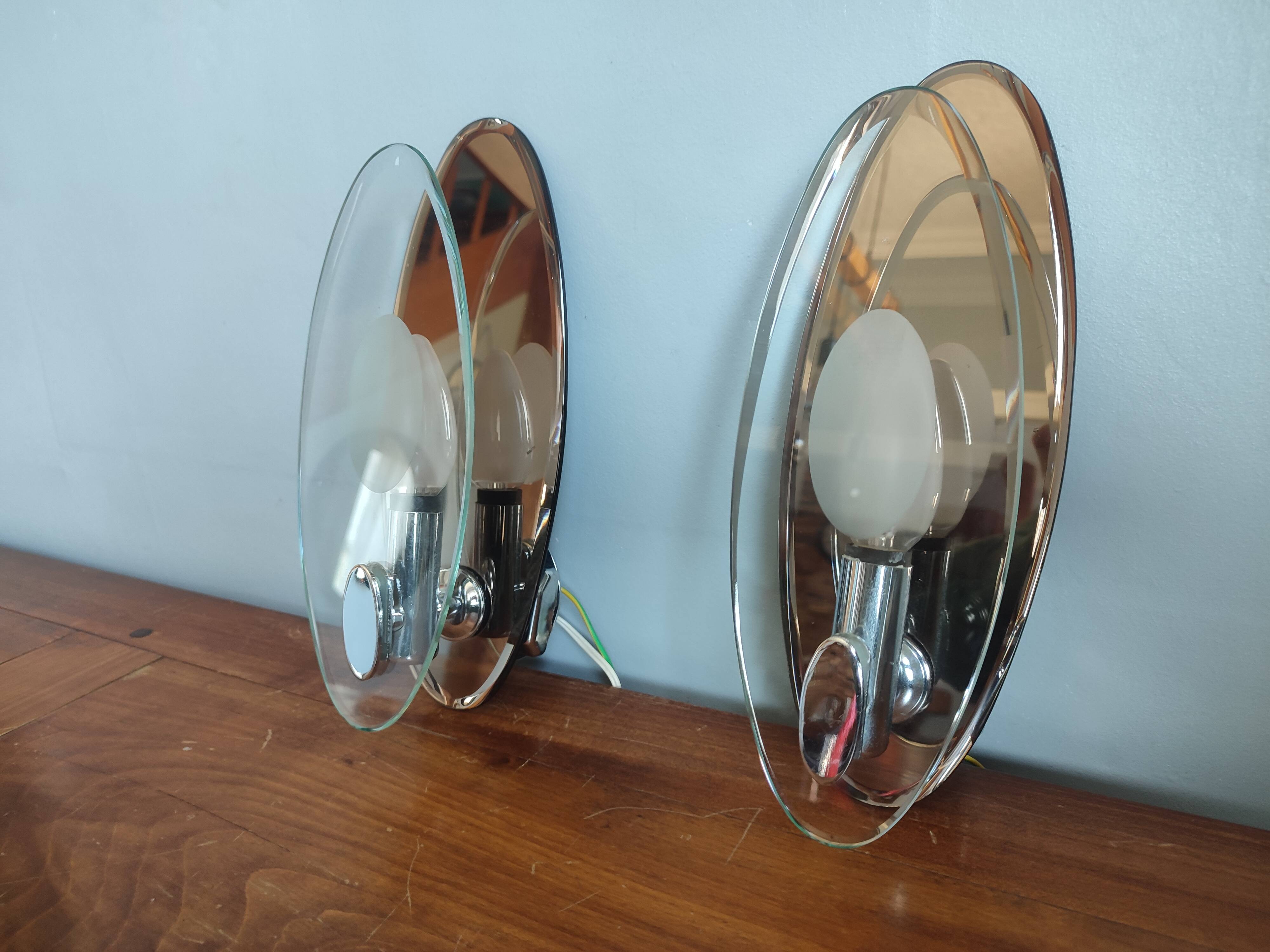2 vintage Veca wall lights