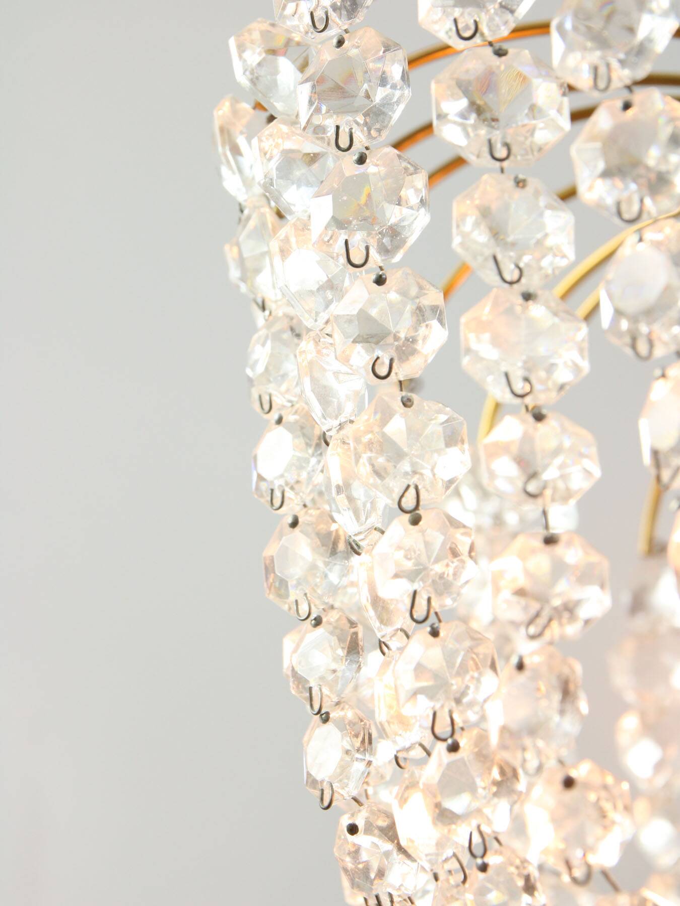 Vintage Italian Crystal and Gilt Metal Chandelier, 1980s