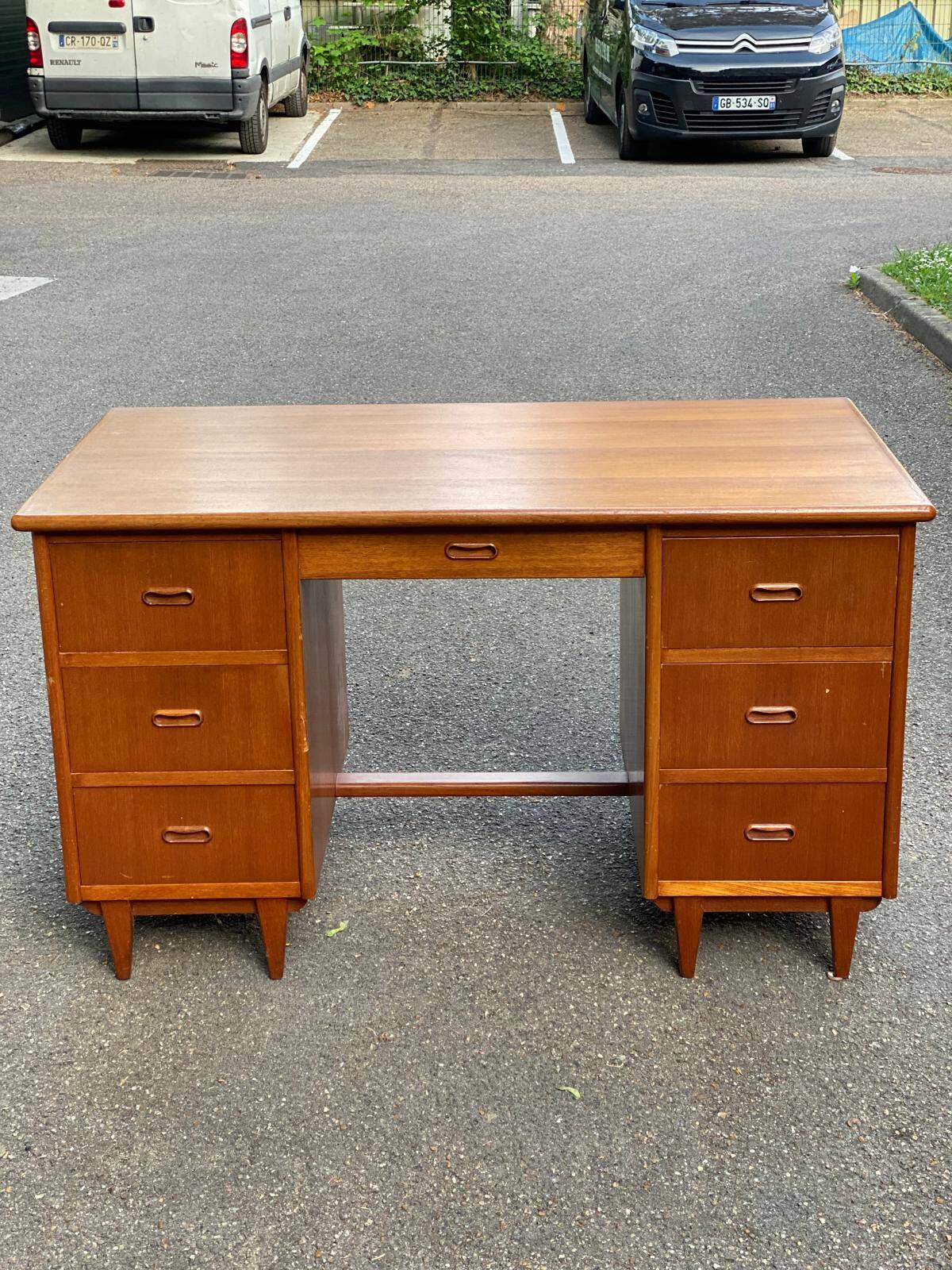 Scandinavian teak desk 1970 Denmark