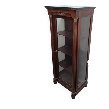 Empire style display cabinet in mahogany and gilded bronze, with a black marble top – 19th century