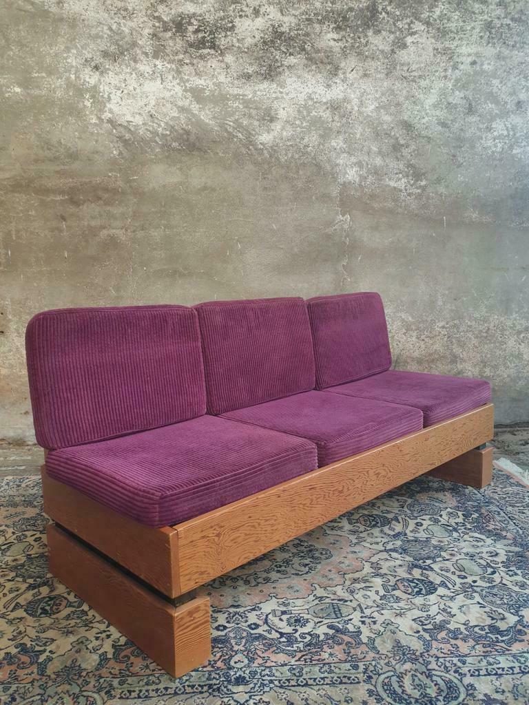 Old sofa design retro purple couch 60s