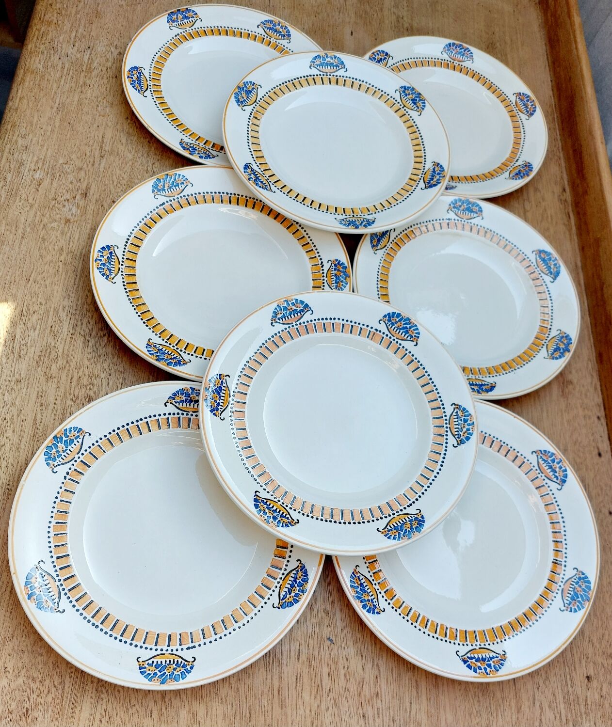 Assiettes plates Longwy
