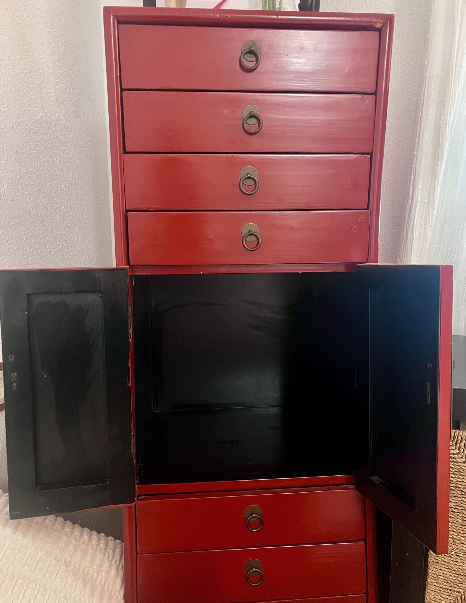 Red high cabinet Aldaba Madrid – 9 drawers and cupboard