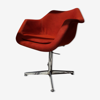 Robin day armchair for hille 70 years