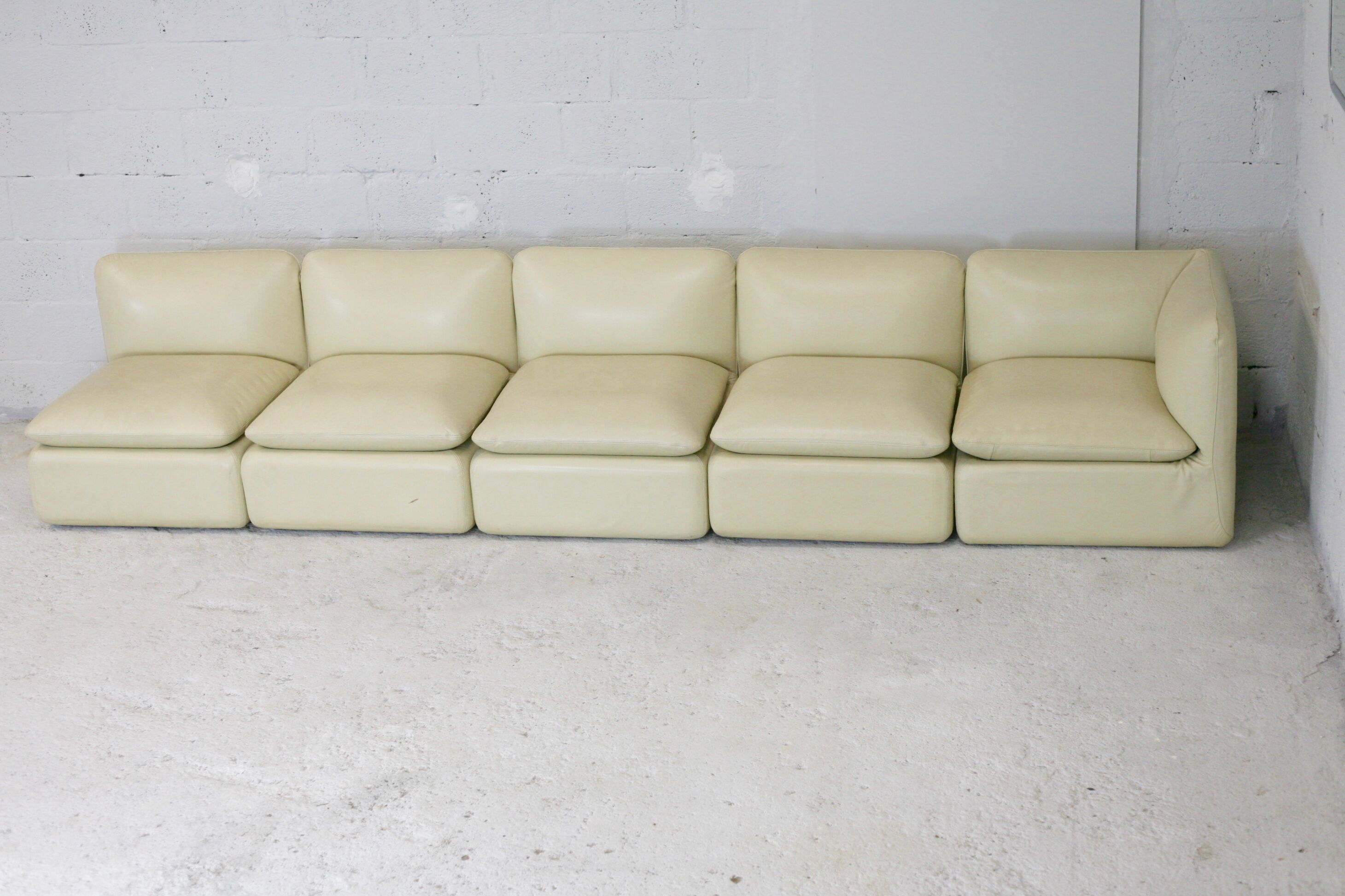Set of 5 leather armchairs, France 80