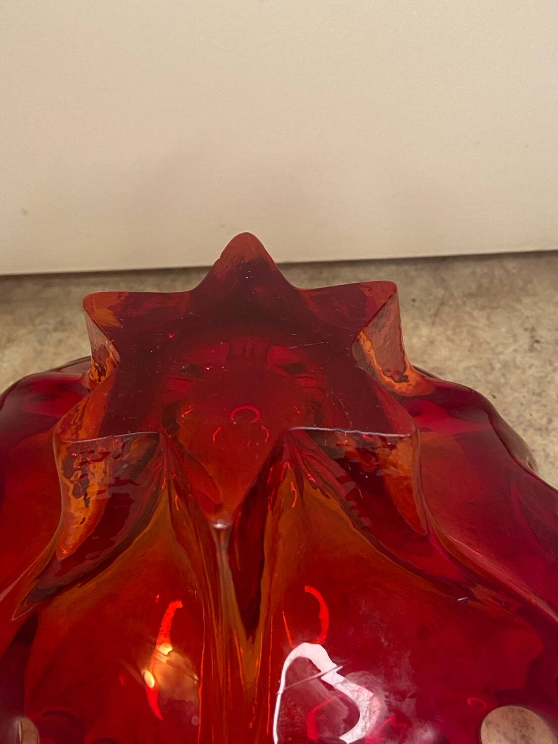 Italian Murano glass cup vase