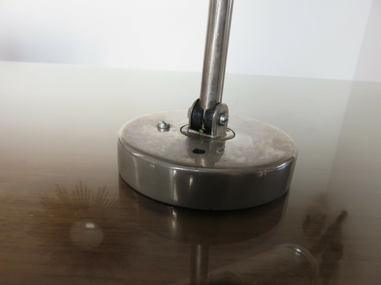 Minimalist wall lamp " lita " articulated in chrome brass 70s