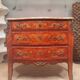 Commode style Louis XV en marqueterie de fleurs