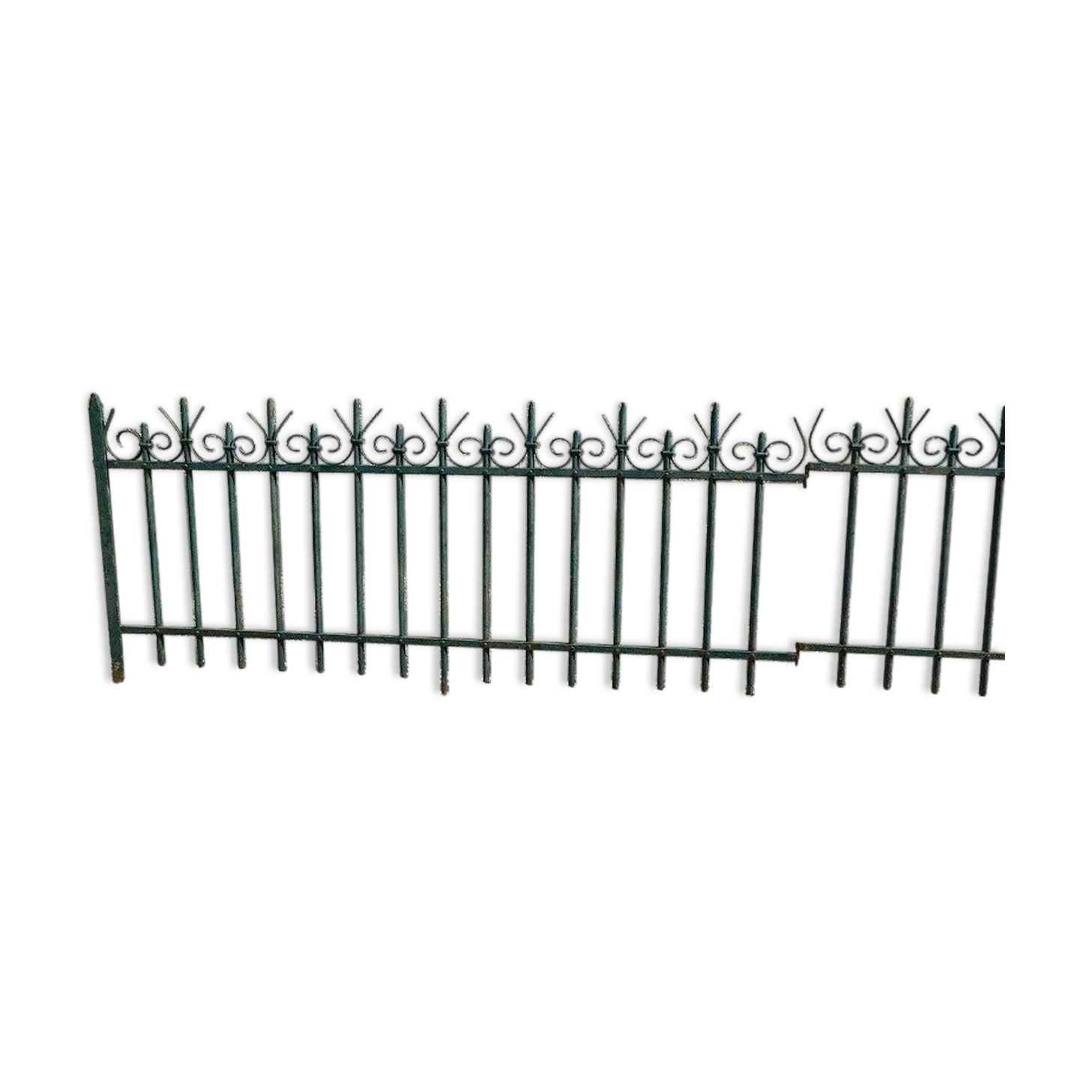 Set of 4 barriers old cloture iron grid