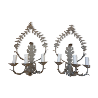 Electric wrought iron wall light