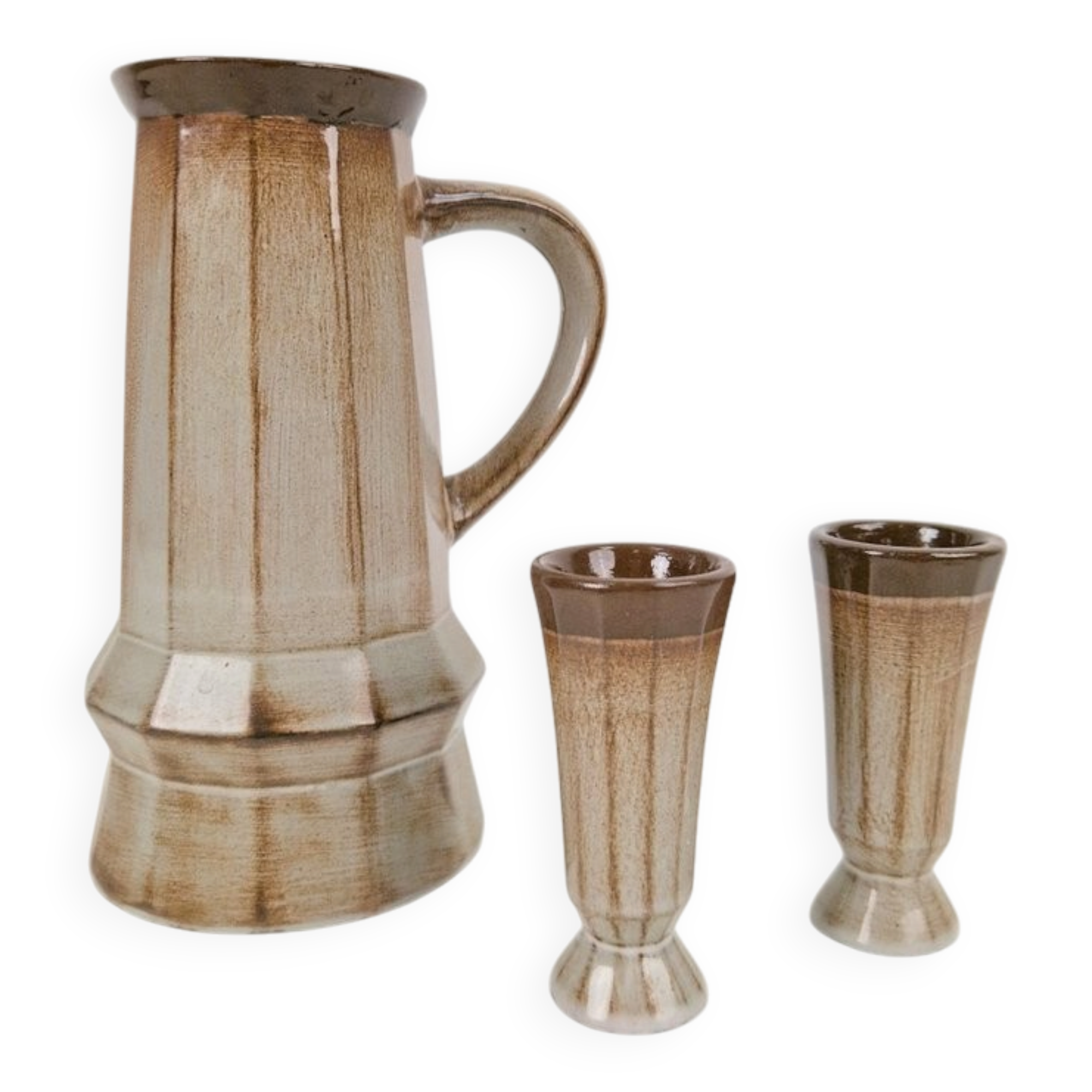 Cubist Studio Pottery Pitcher and Cups, 1950s, Set of 3