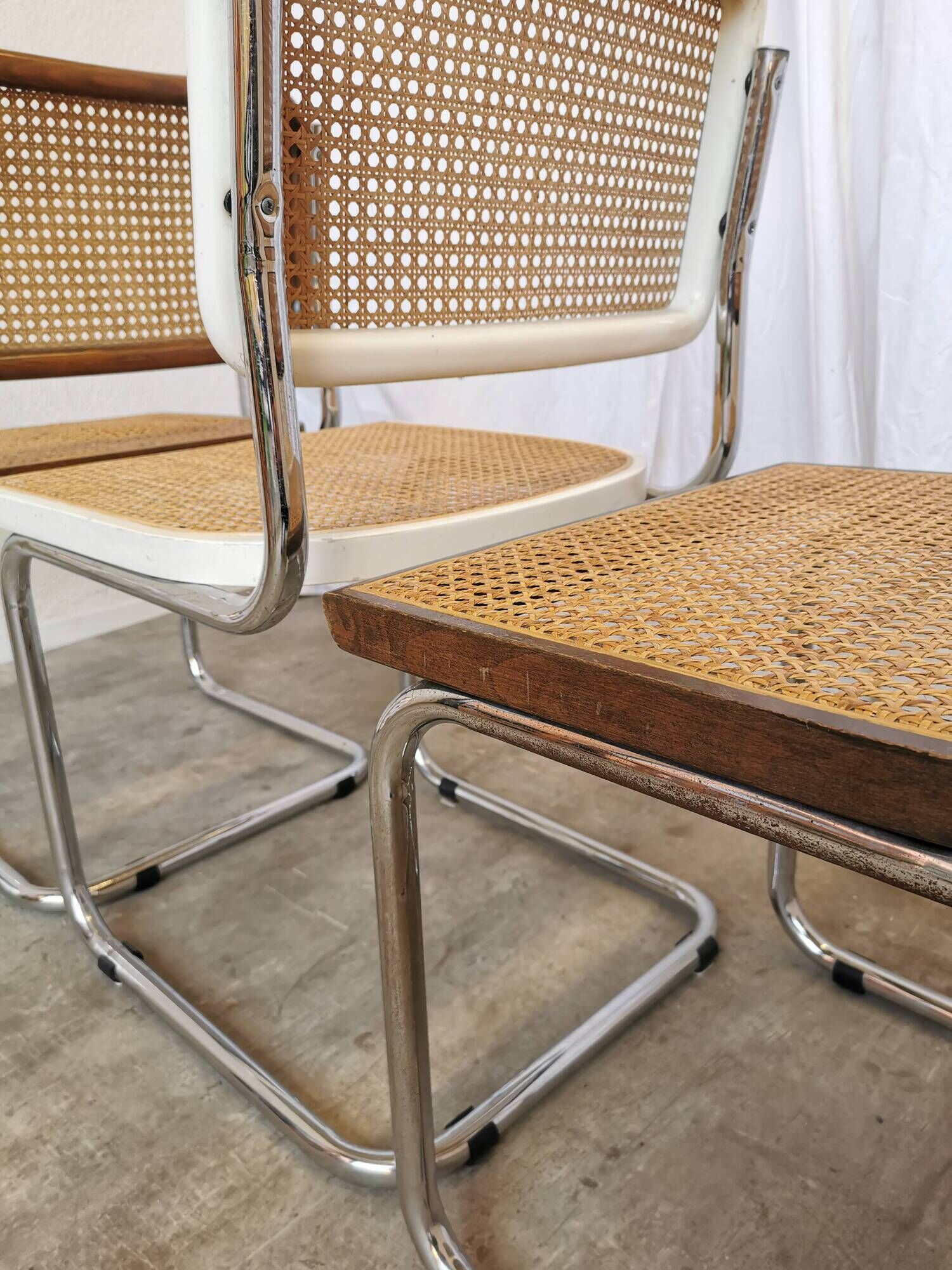 Set of 4 vintage cesca dining chairs / 2 brown 2 white / cane seat mid-century