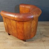 Joris Club chair, made of sheepskin