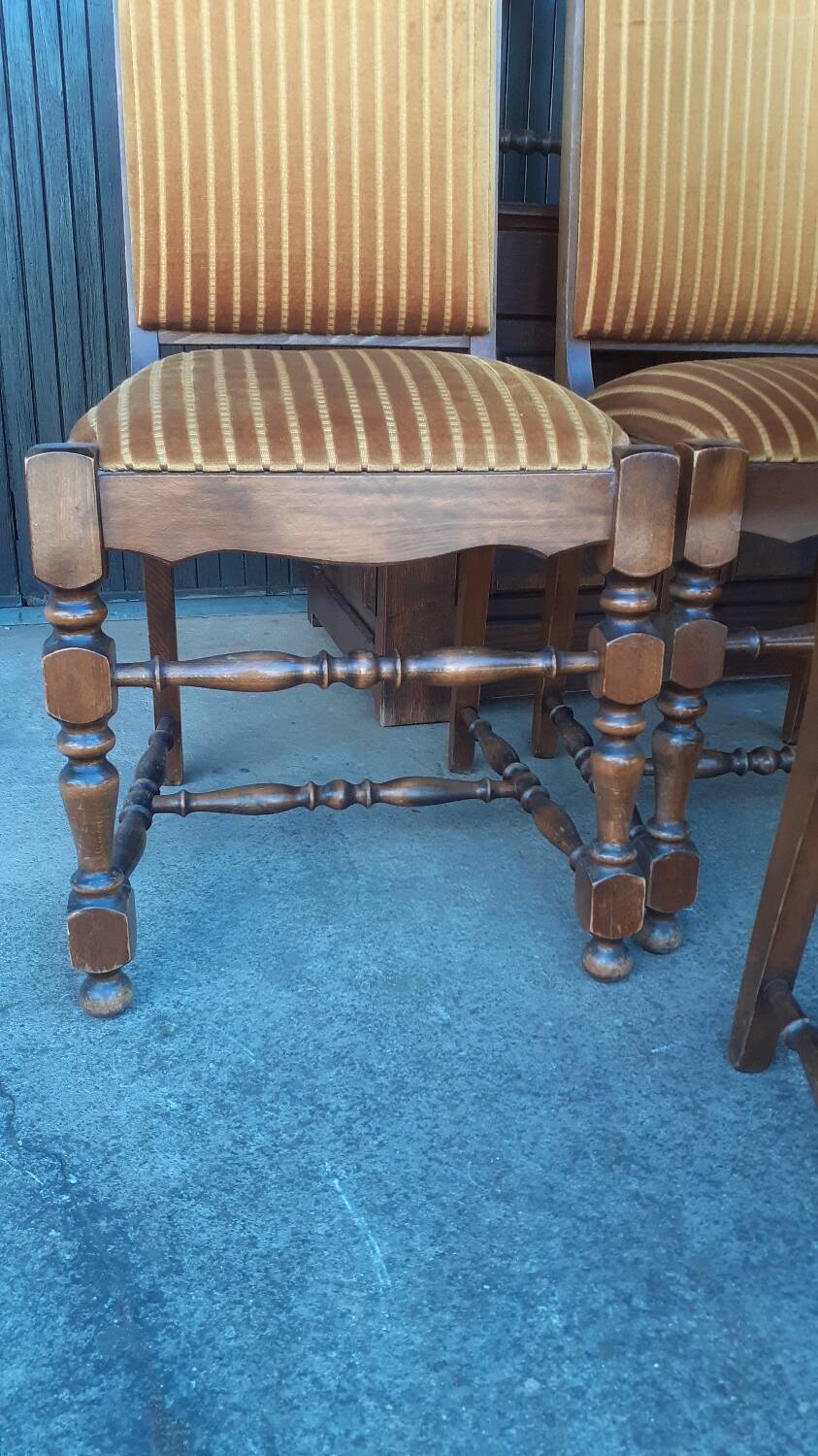 Louis XIII chairs