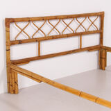 Bed 140 rattan and 2 vintage bedside tables