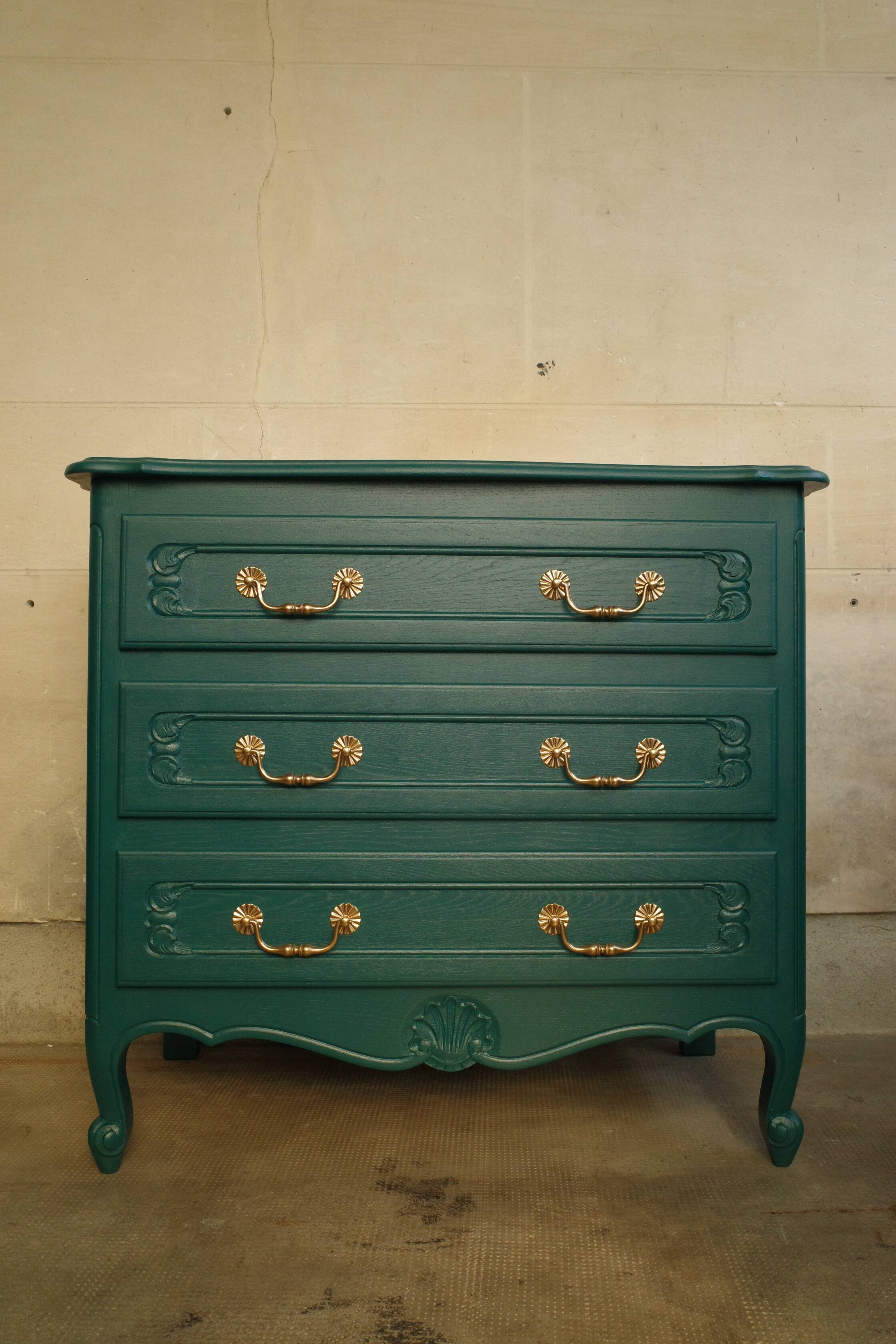 Emerald green vintage dresser revamped