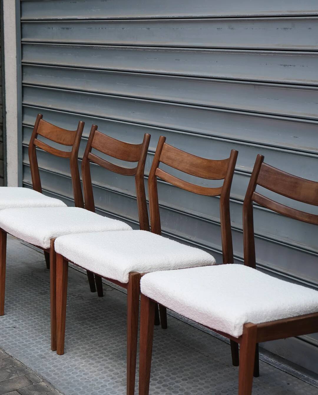 Chaises style scandinave en teck x4