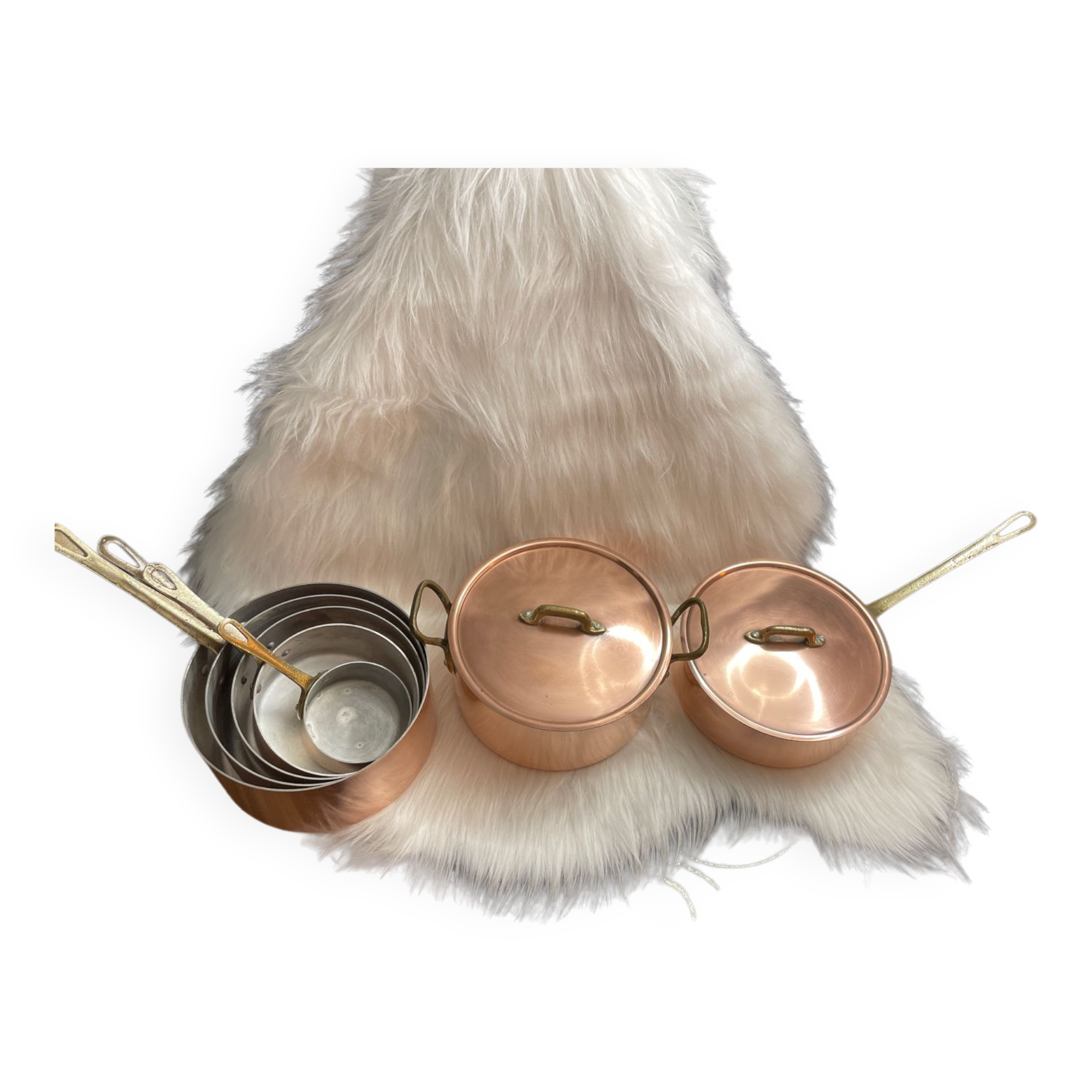 Old copper pan battery