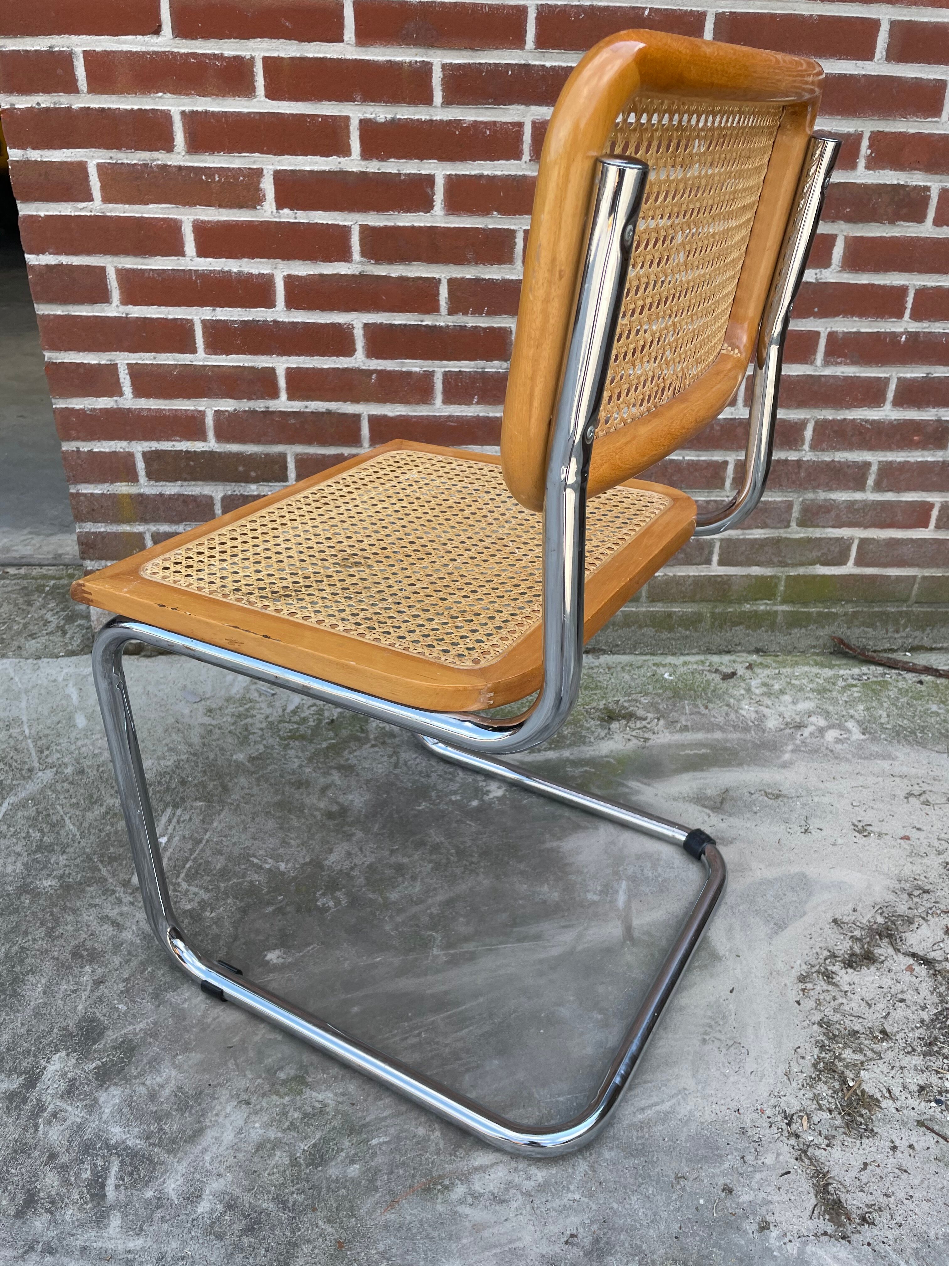 Cesca chair b32 model design Marcel Breuer