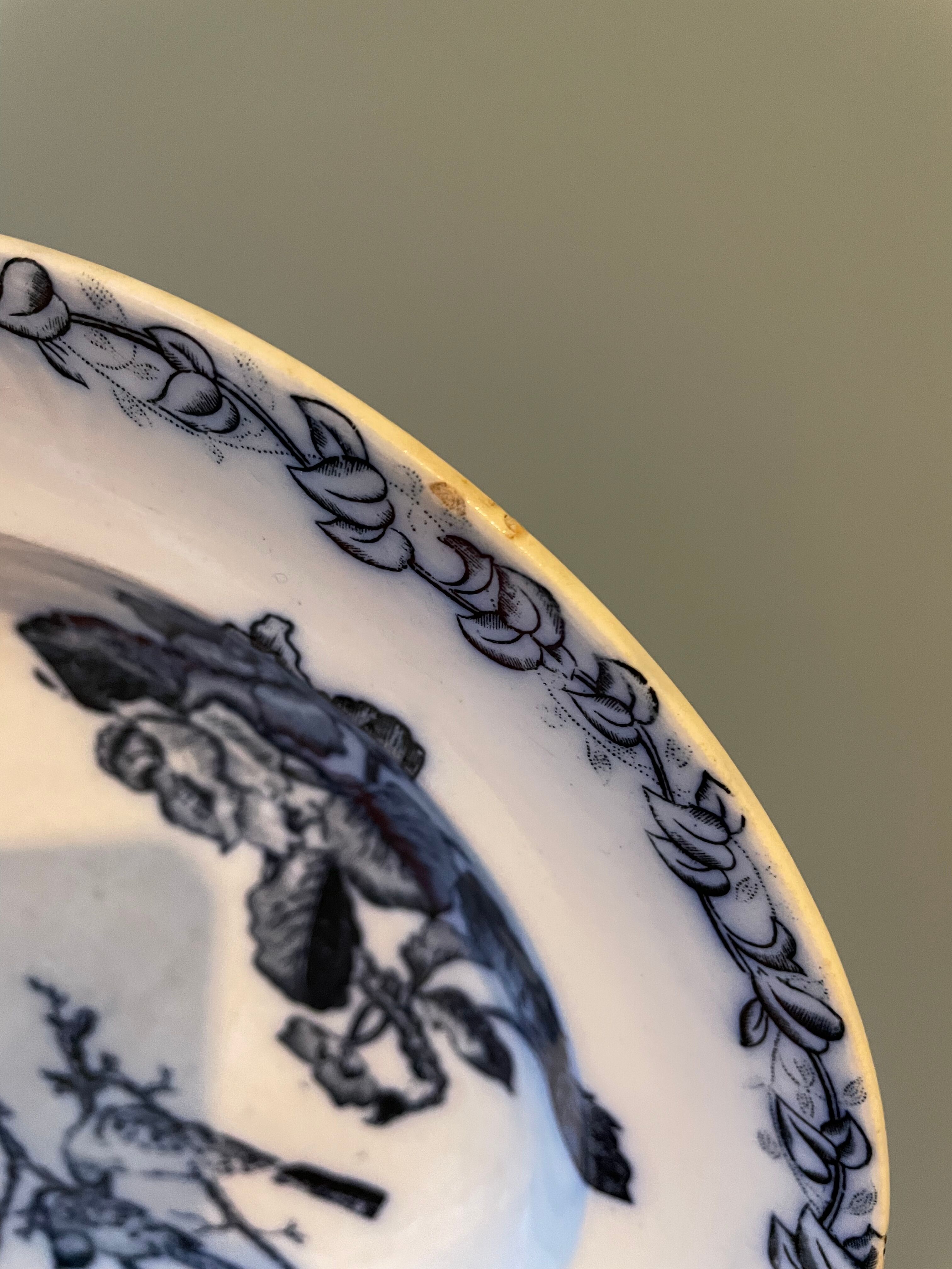 Set of 4 hollow plates Terre de Fer