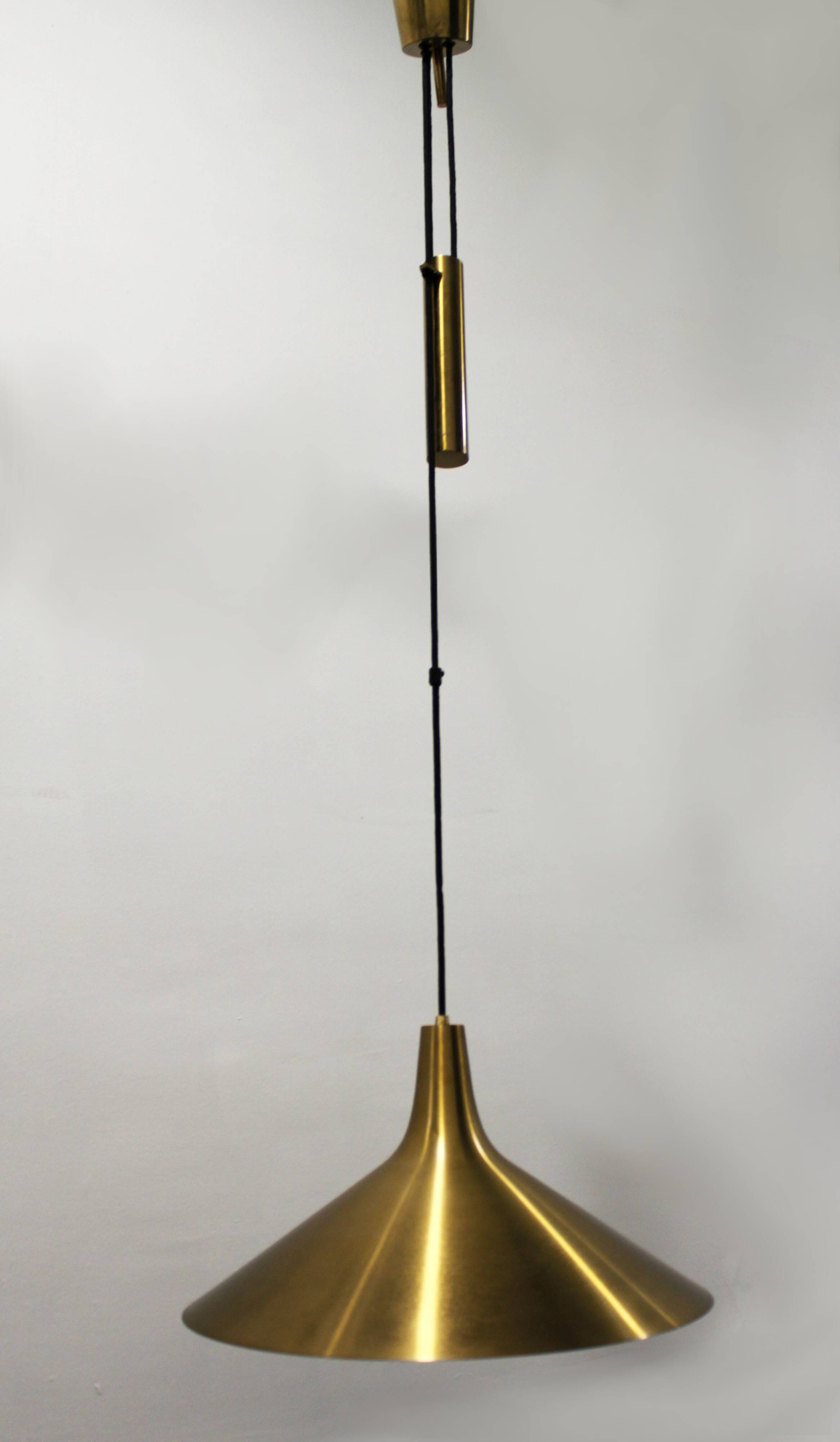 Suspension à contrepoids « Fujiyama » par Th. Valentiner, Copenhague, Danem