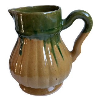 Ceramic pitcher 60s-70s