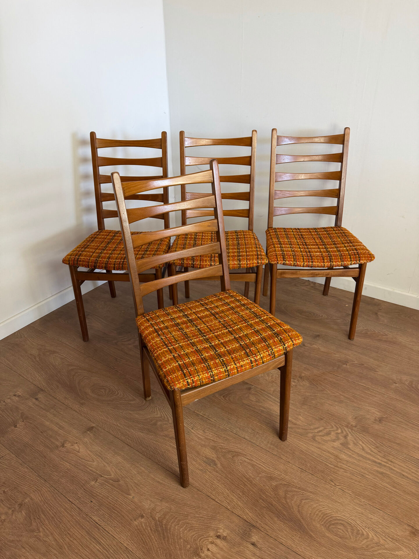 Set of 4 Scandinavian chairs from the 60s/70s.