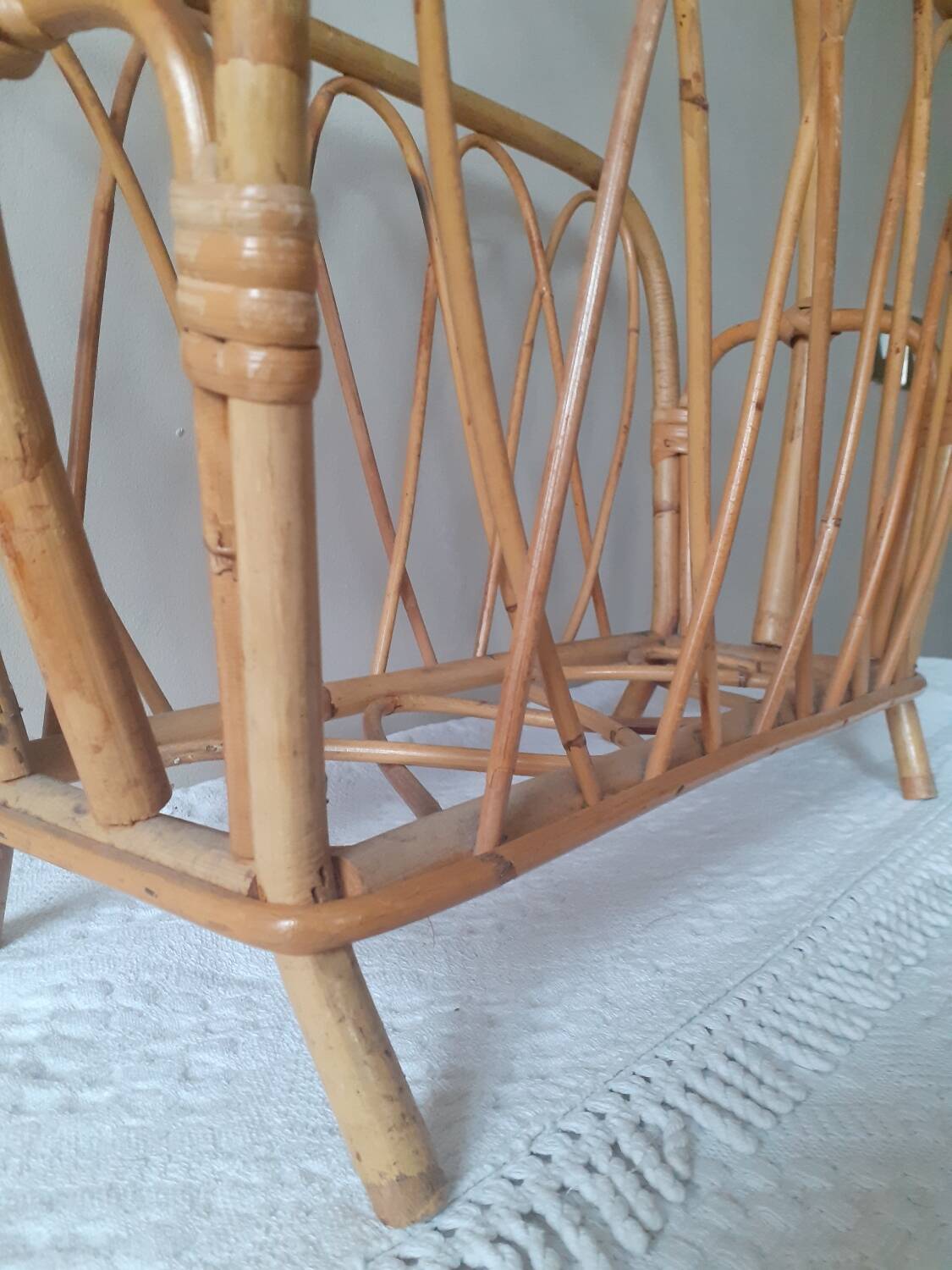 Rattan wicker magazine rack