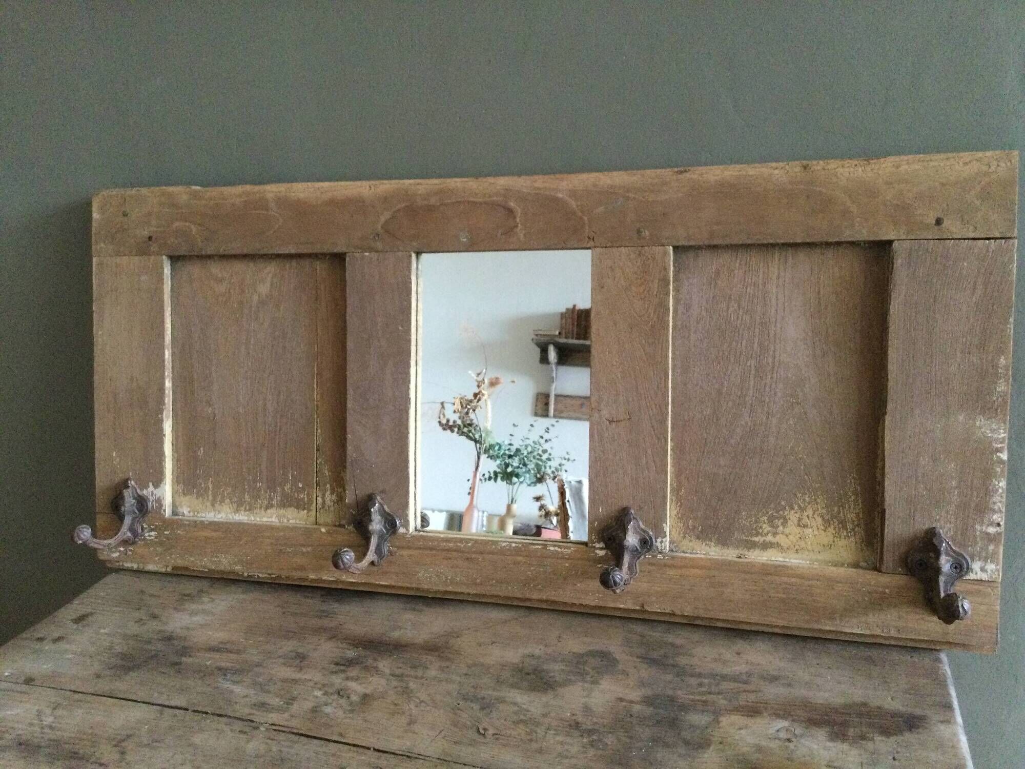 Oak entrance coat rack