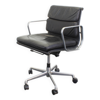 Soft Pad Office Chairs Icf Charles & Ray Eames Seats