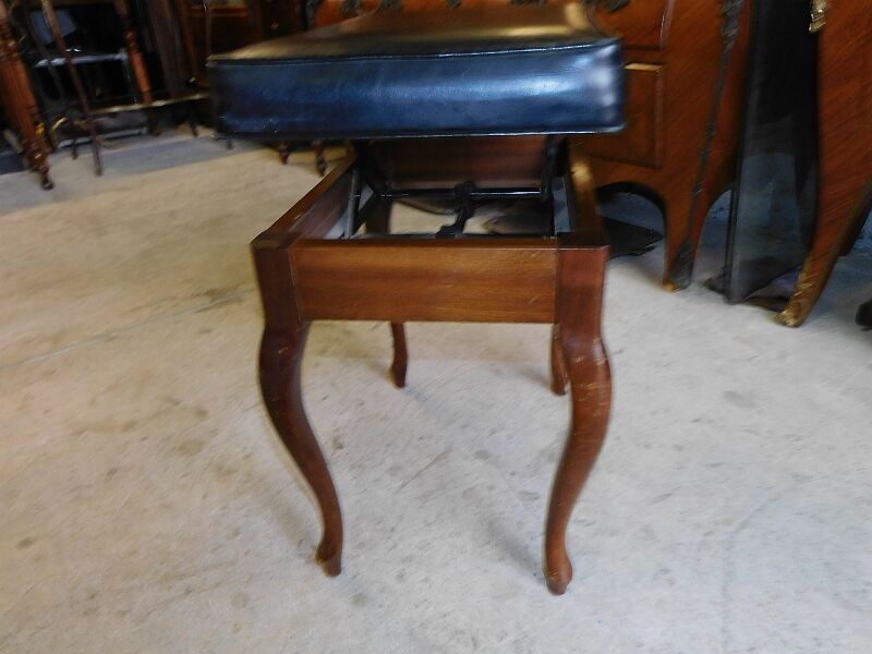 Wooden piano stool