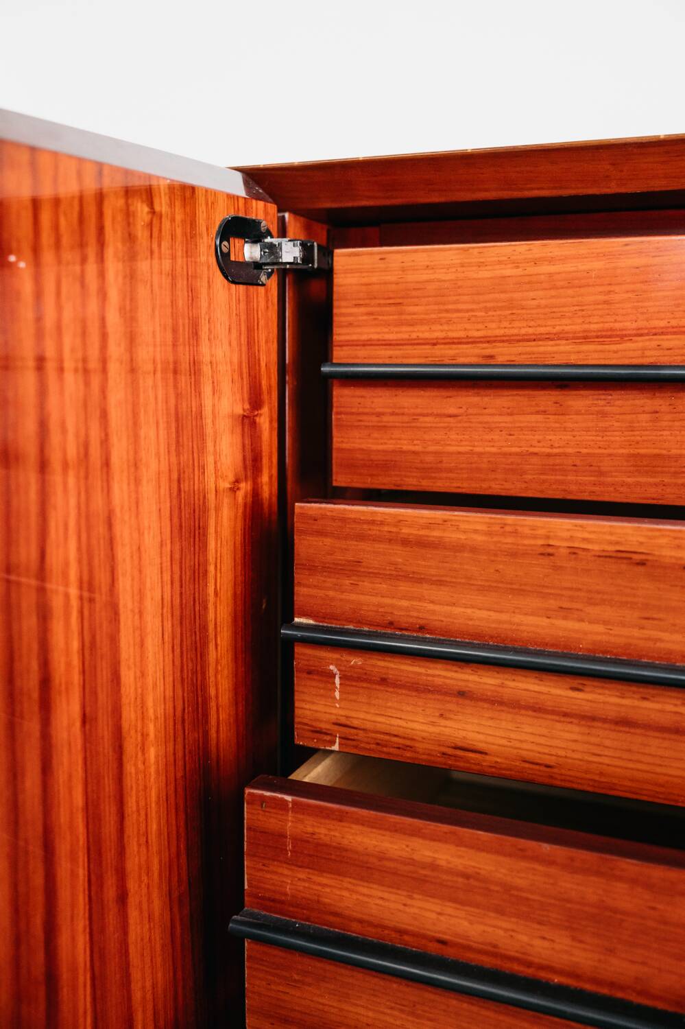 Credenza In Palissandro Monumentale Zebrawood Lacquered Mid-Century De