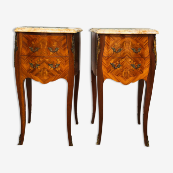 Paire de chevets de style Louis XV