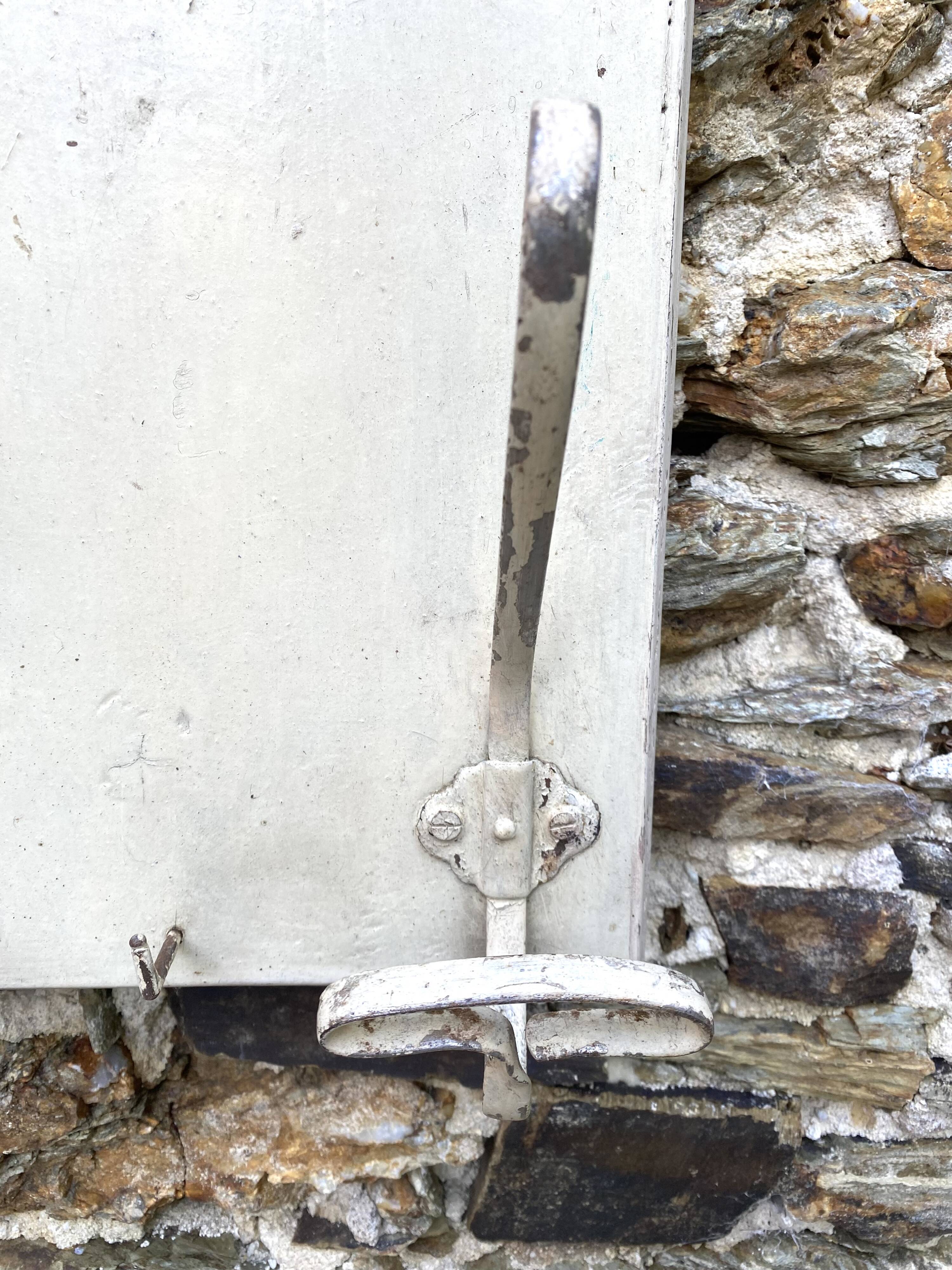 3-hook coat rack from the 50s